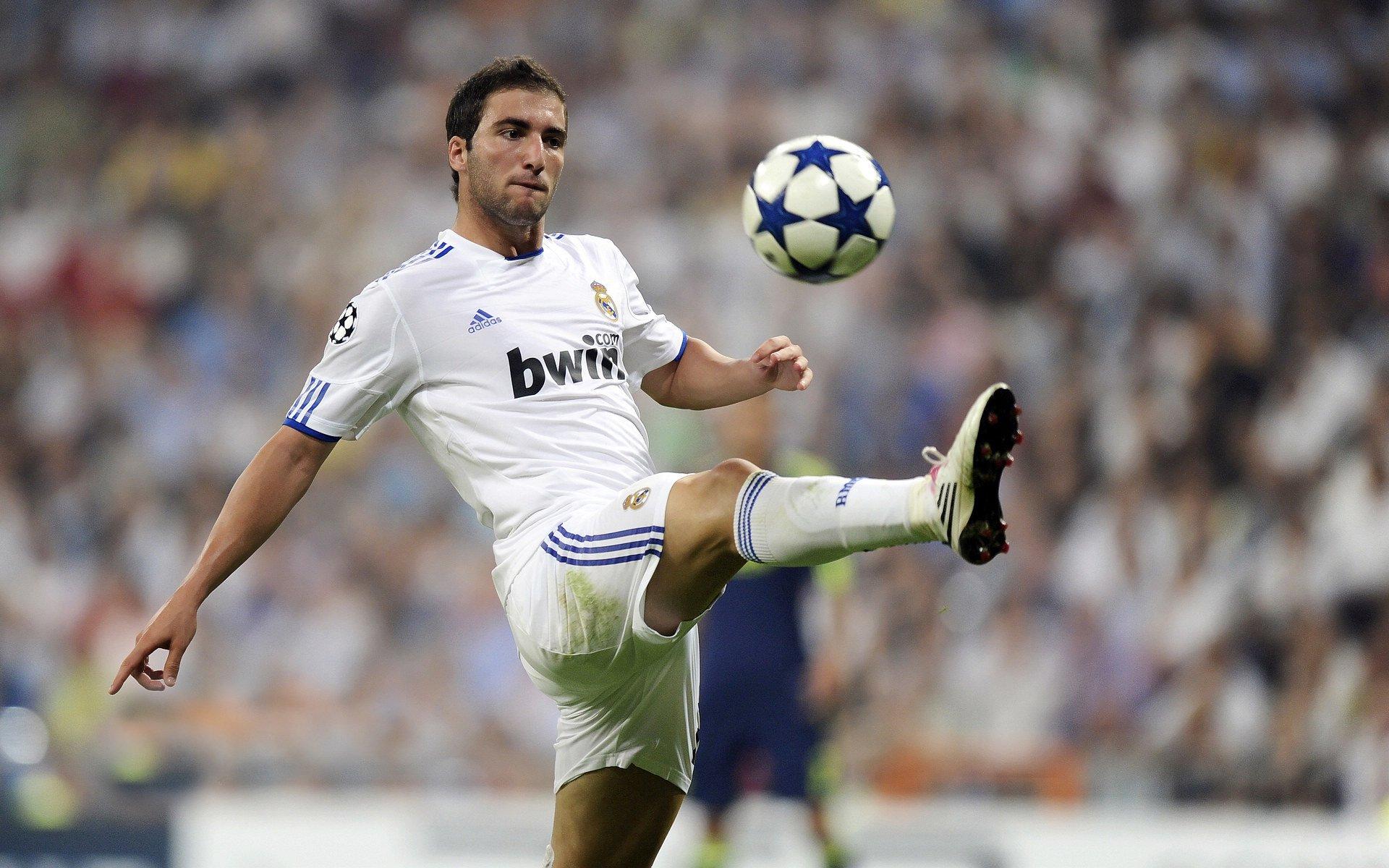 萨巴莱塔忆往事,一次与马拉多纳的冲突,让我错失2010年世界杯舞台